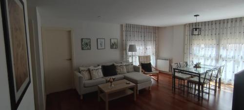 Latas Apartment | Apto Pirigolf & Pool Margas, Sabiñánigo