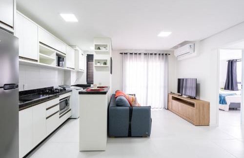 Nossa Senhora da Paz Apartment | Aptos com 2 Quartos Piscina Churrasqueira Wi-Fi Ar Condicionado Vaga de Garagem a 500m Praia Ideal para Famílias ou Amigos Reserve Agora
