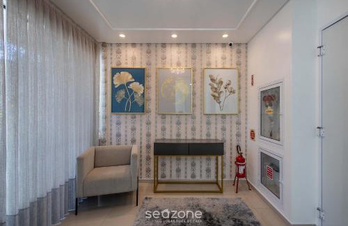 Castelo Branco Apartment | Aptos em prédio à 650 m da Meia Praia - RGOs