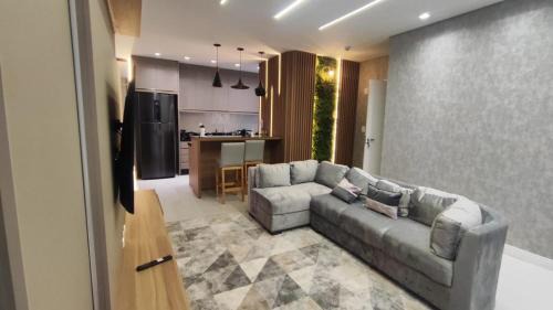 Porto Belo Apartment | Aptos em prédio a 90 m da praia de Perequê - RIHs