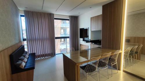 Porto Belo Apartment | Aptos em prédio a 90 m da praia de Perequê - RIHs