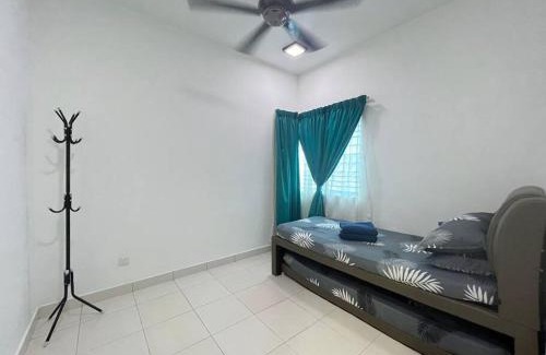 Nilai Apartment | AQ Puteri Homestay Nilai FREE WIFI