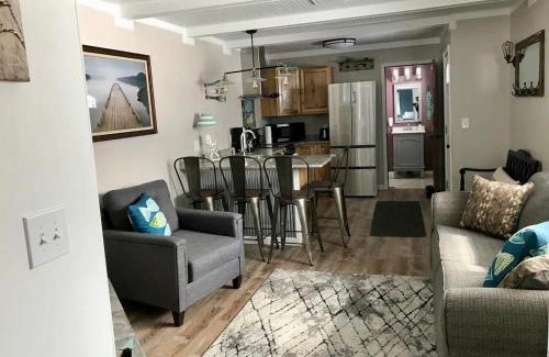Minocqua Hotel | Aqua Aire Inn & Suites