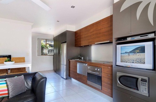 Blueys Beach Apartment | Aqua Apartment #1 - Pacific Palms Holidays