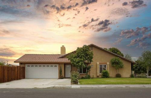 Indio House | Aqua Aura ※ Desert Retreat With Pool by Coachella