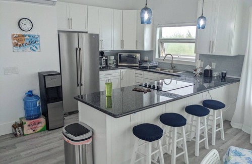 Turtle Rocks Villa | Aqua de Vista - Beachfront Villa w/Stunning Sea Views in Central Abaco, BS