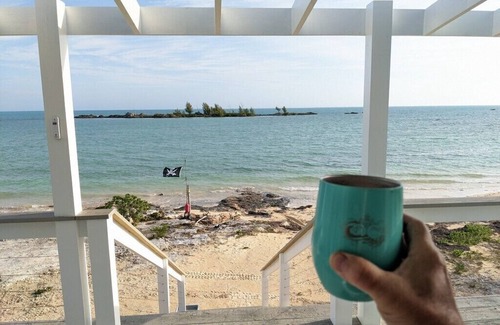 Turtle Rocks Villa | Aqua de Vista - Beachfront Villa w/Stunning Sea Views in Central Abaco, BS