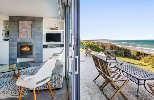 Port Fairy Apartment | Aqua Mist Seascape - refreshing ocean-views
