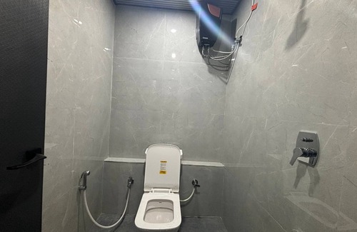 J B Nagar Apartment | Aqua Stays