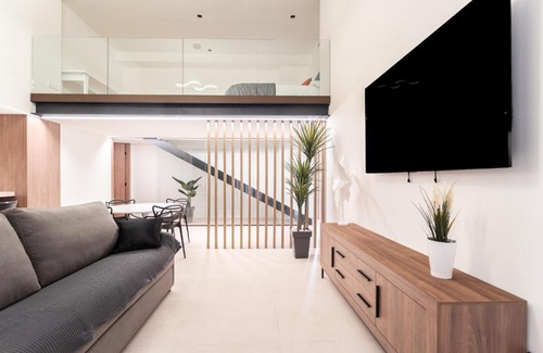 Penya-roja Apartment | Aqua Suites Ciudad de las Artes II