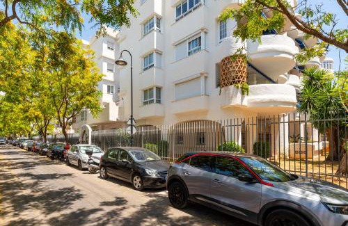 Las Lagunas Apartment | Aquamijas Retreat - Modern Comfort Near Aguamijas Water Park