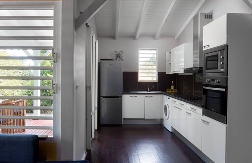 Sainte-Rose Villa | Aquarelles Villas: villas with a sea view sleeping 6 or 8