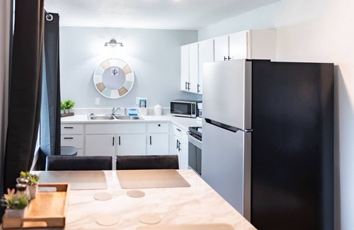Ocean Shores Apartment | AquaShores#2 - Pet friendly, BBQ grill & free Wifi