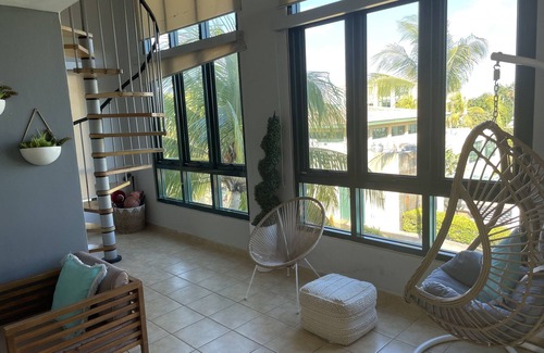 Mediania Alta Villa | Aquatika A Cozy Penthouse with Pool Table