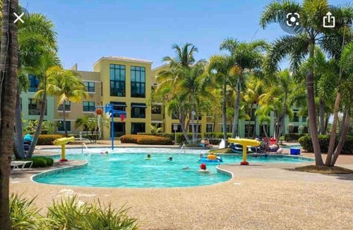Mediania Alta Apartment | Aquatika Caribbean Breeze - The Penthouse Direct Access to the Beach & 5 Pools