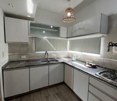 Catamarca Apartment | Apart Lucila- Casa equipada, zona residencial 1 dormitorio, asador y pileta