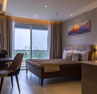 Mundhwa Hotel | AR Suites Jewels Royale - Koregaon Park NX