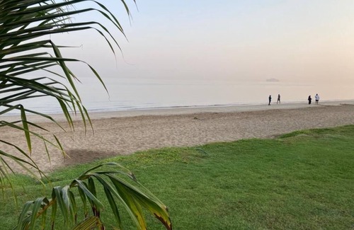 Qurm Apartment | Arabian Night Nook - family-friendly and centrally located guesthouse in Muscat
