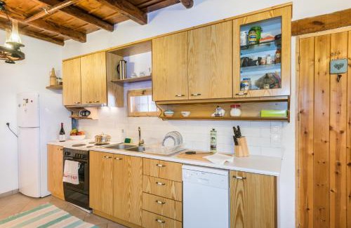 Aradena House | ARADENA TRADITIONAL House 2