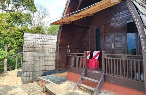 Sumatra Hotel | Arafah Resort @ Danau Kerinci Jambi RedPartner