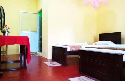 Kimbissa Resort | Araliya self Cooking Resort- Dambulla Unit 4 #Luxury Triple Room