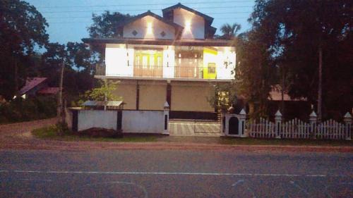Attikulama Apartment | Arana Holiday Resort