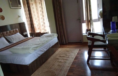 Jakh Resort | Aranyaka River Resort