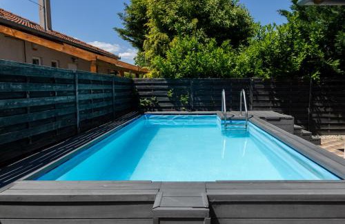 Halasztelek House | Aranyforrás Wellness