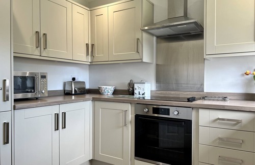 Ruswarp House | ARAUCARIA HOUSE, pet friendly, with a garden in Whitby