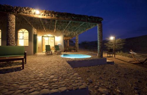 HaArava HaTikhona Cabin | Arava Land