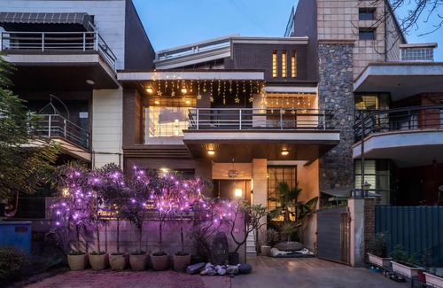 DLF Phase 3 House | Aravali Woods VacationVilla, 5 min from Cyber City