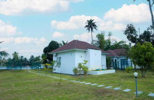 Mankombu Villa | Arayaal Serviced Villa
