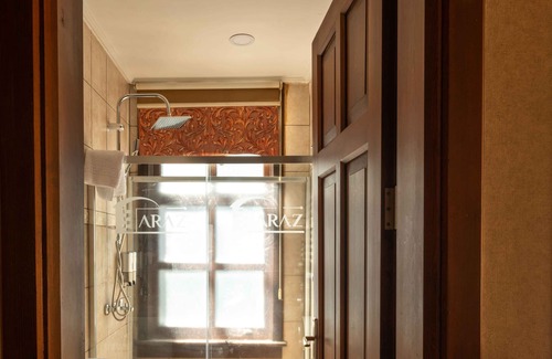 Mudanya Bed & Breakfast | Araz White House