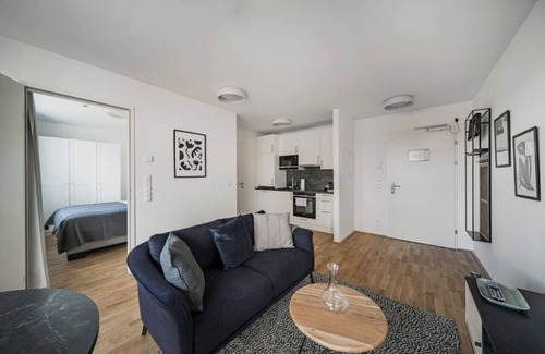 Erdberg Apartment | Arbio I Home office Apart in Simmering