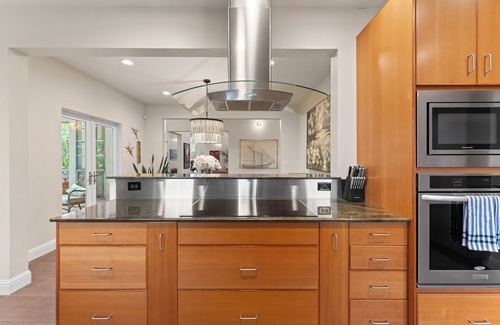 Sunset House | Arbor Haus : Modern Sanctuary