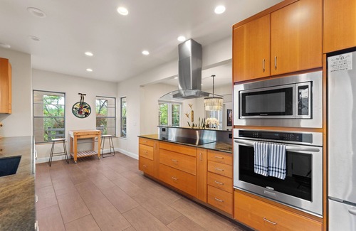 Sunset House | Arbor Haus : Modern Sanctuary