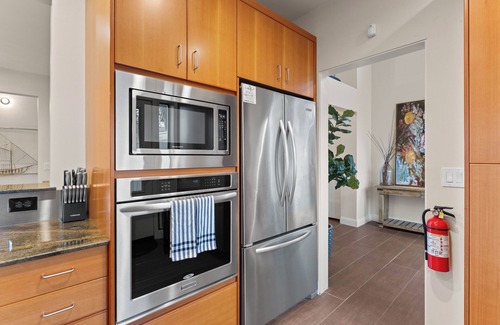 Sunset House | Arbor Haus : Modern Sanctuary