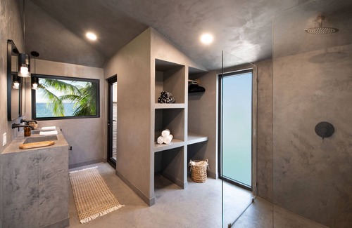 Antoneys Cay Resort | Arca