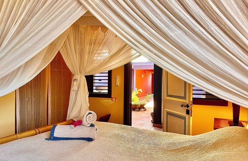 Falmouth House | Arca Villa and B&B