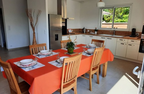 Gujan-Mestras House | Arcachon basin. Recent 85m2 house, * classification (housekeeping included)