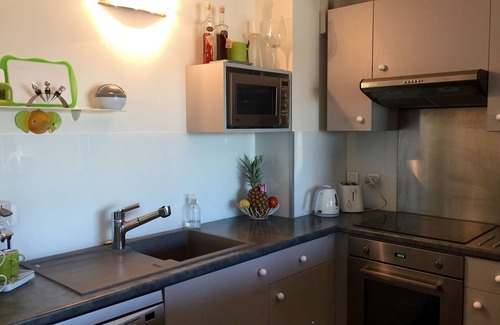 La Teste-de-Buch Apartment | Arcachon near. superb contemporary T3 facing the oyster port of La Teste.