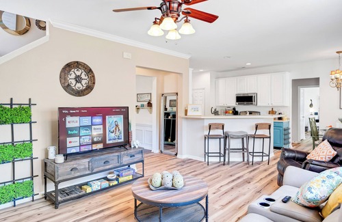 Winston - Salem House | Arcade Kid Friendly Firepit Grill HotTub