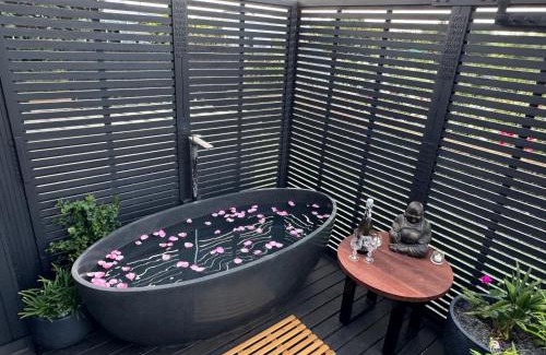Havelock North House | Arcadia Boutique Guest House- 3 bedrooms