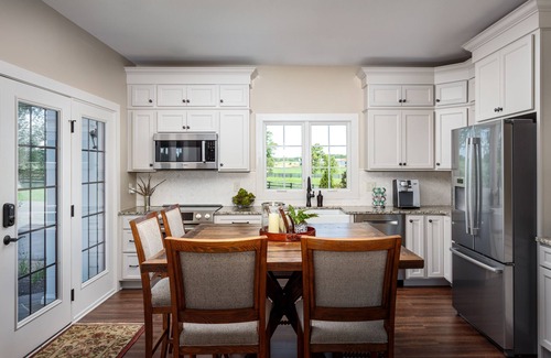 Georgetown Cottage | ARCADIA FARM COTTAGE - Luxury Bluegrass Retreat for 8 Near Kentucky Horse Park