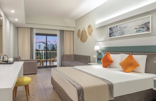 Side Hotel | Arcanus Hotels Trendline Side