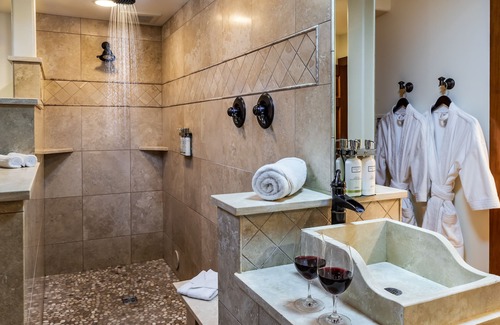 Arch Cape Hotel | Arch Cape Inn and Retreat - Cannon Beach