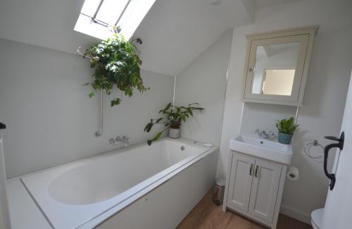 Chagford House | Arch Cottage