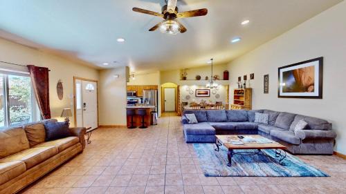 Moab House | Arches West #393