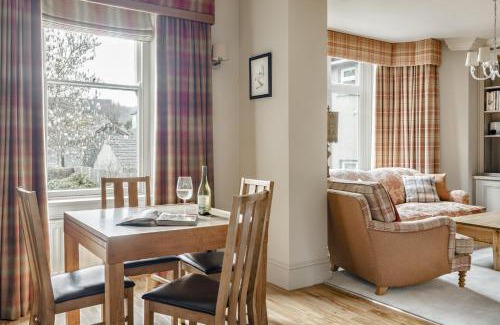 Ambleside House | Archie's