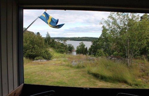 Norrkoping Municipality House | Archipelago cottage with lake views in all 3 directions